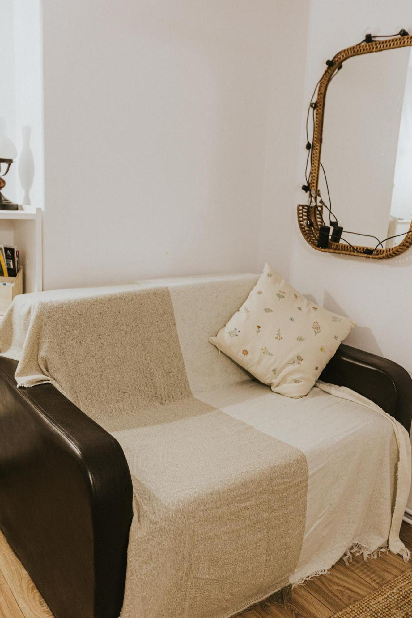 Republicii Rustic Apartament In Brasov City Center Экстерьер фото